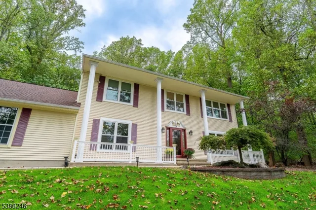 $1,140,000 | 9 Stirrup Way, Princeton, NJ 08540