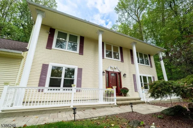 $1,140,000 | 9 Stirrup Way, Princeton, NJ 08540