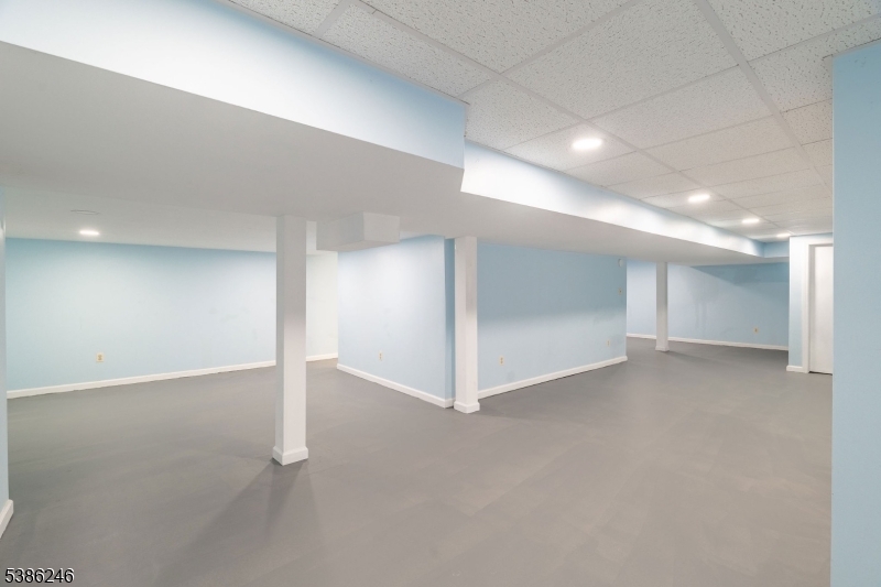 9 Stirrup Way Princeton, NJ 08540 - Photo 37 of 49