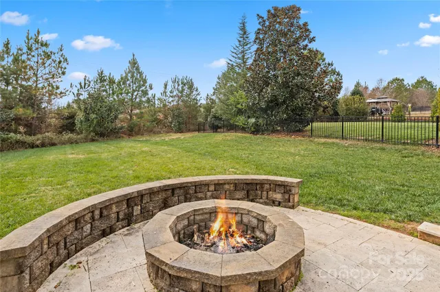 $555,000 | 4117 Bright Road, Charlotte, NC 28214