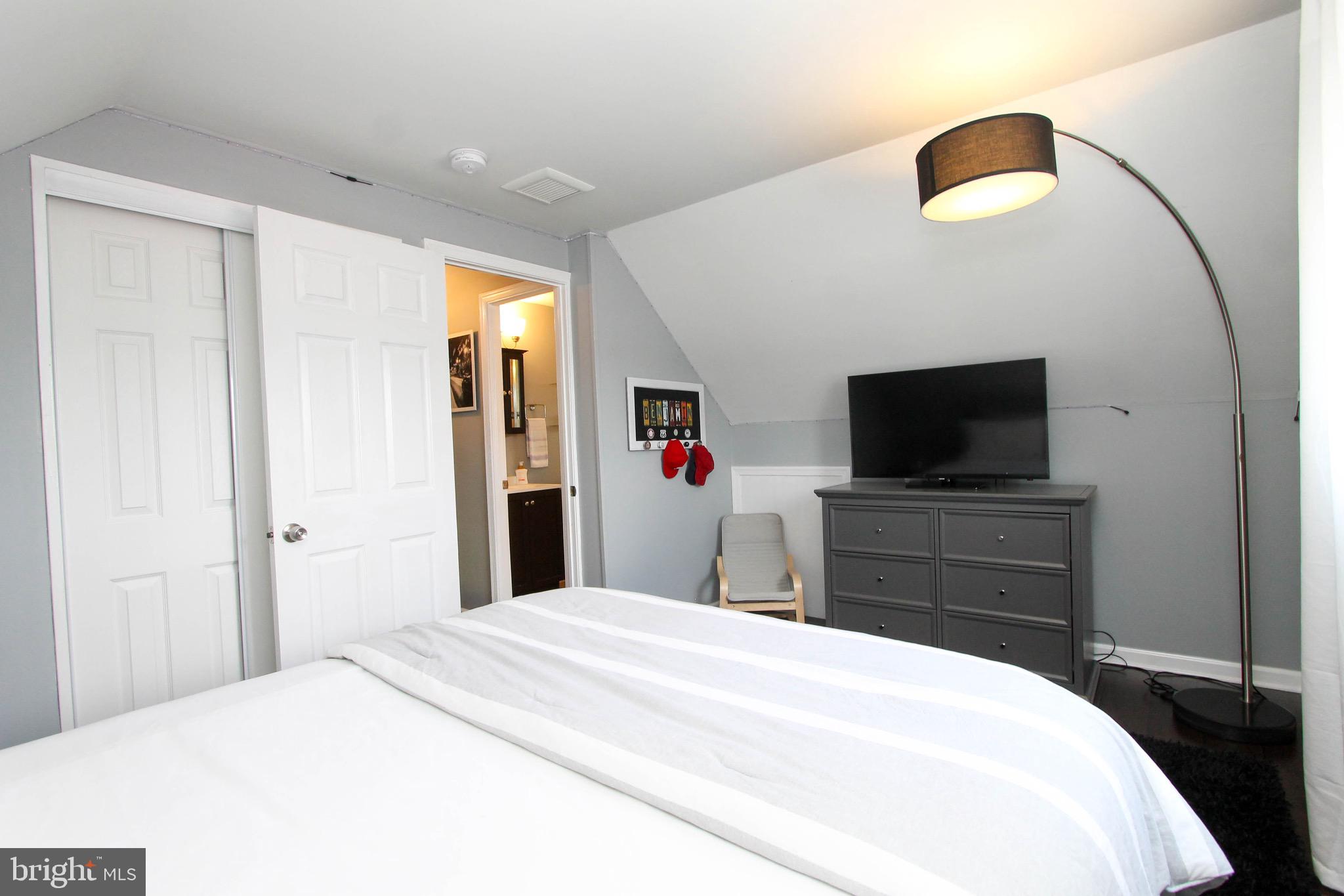 34 Hemlock Road Levittown, PA 19056 - Photo 30 of 41