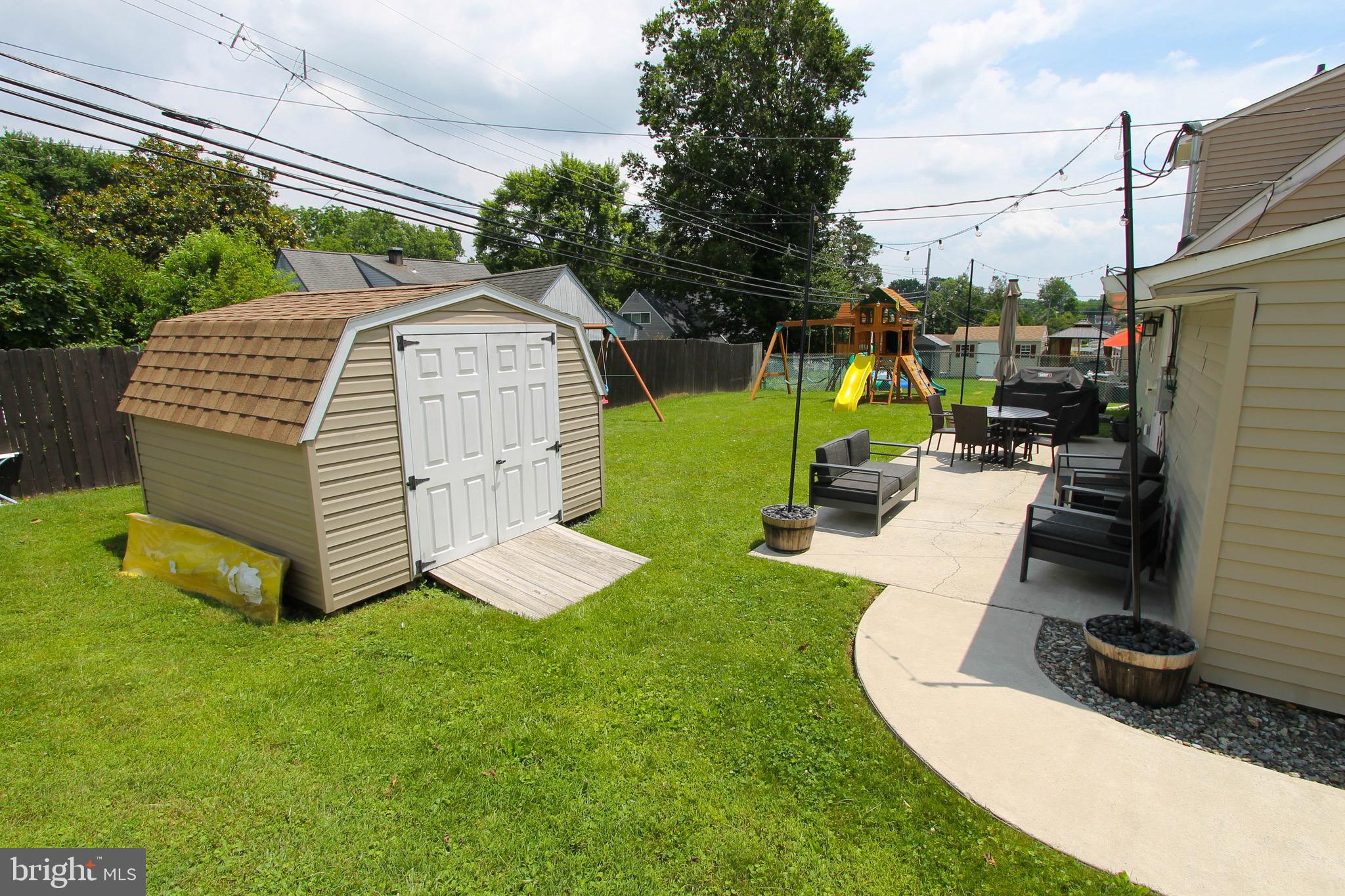 34 Hemlock Road Levittown, PA 19056 - Photo 39 of 41