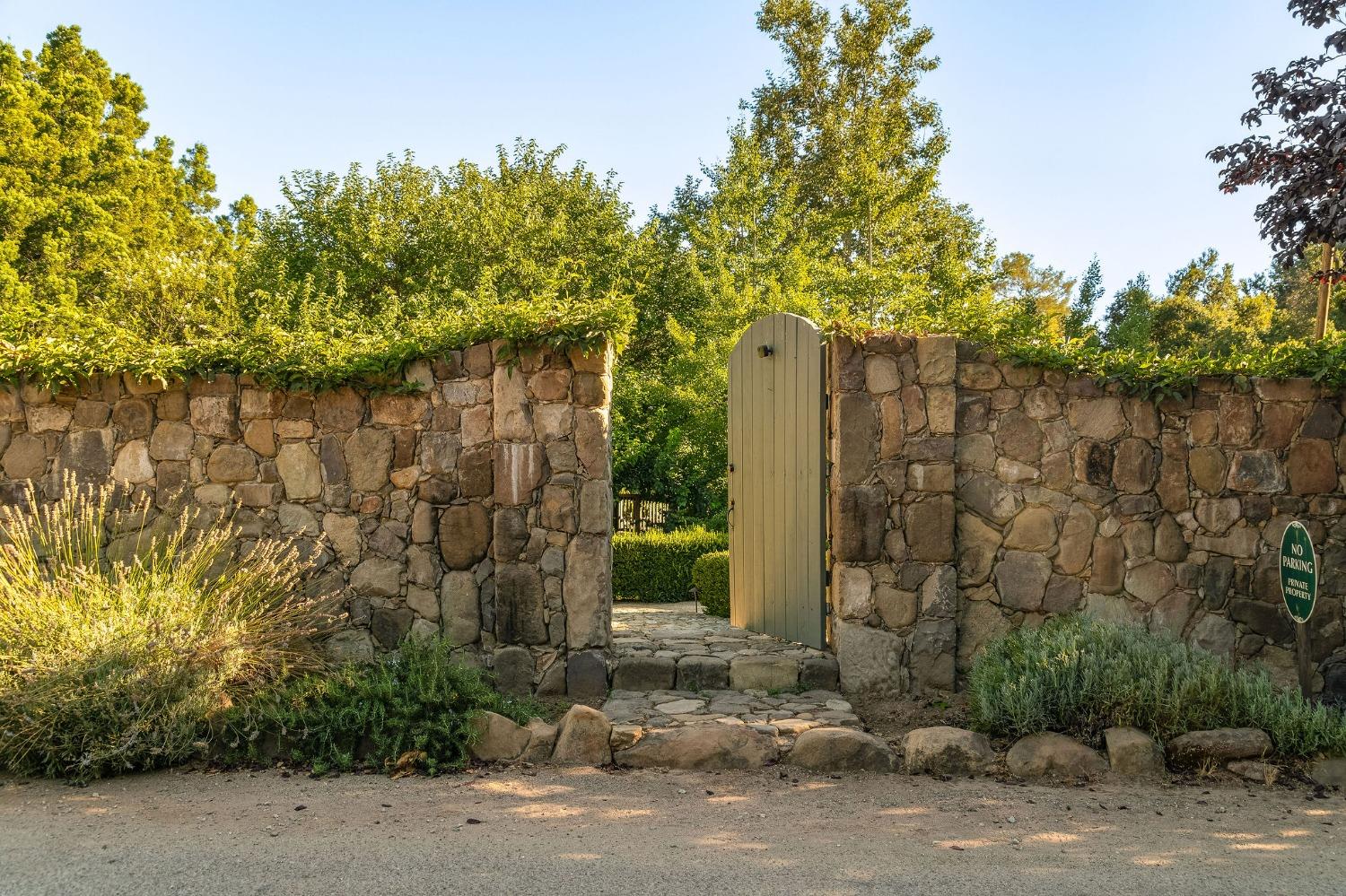 1001 Foothill Road Ojai, CA 93023 - Photo 6 of 50