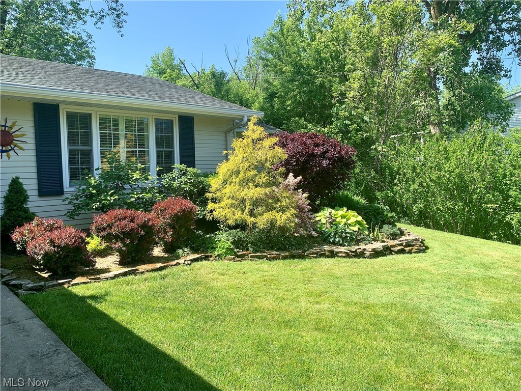 224 Habant Road Amherst, OH 44001 - Photo 25 of 26 Front of House