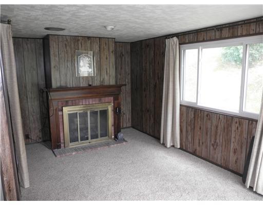 150 Franklin Farms Road Washington, PA 15301 - Photo 7 of 18 Family Room.