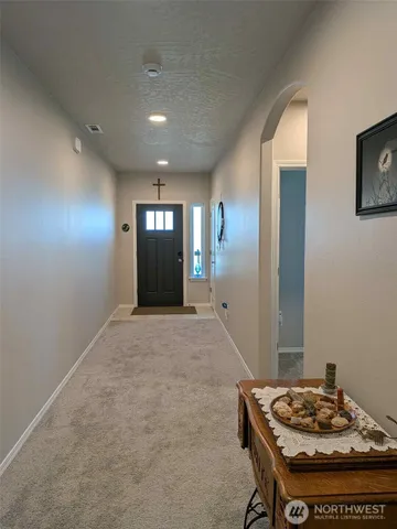 $419,950 | 403 Lambert Court, Grandview, WA 98930