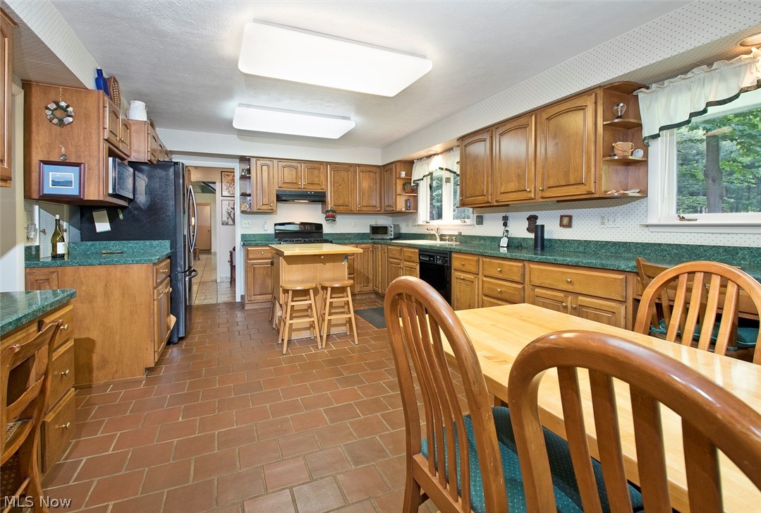 3131 Bremerton Road Pepper Pike, OH 44124 - Photo 11 of 23