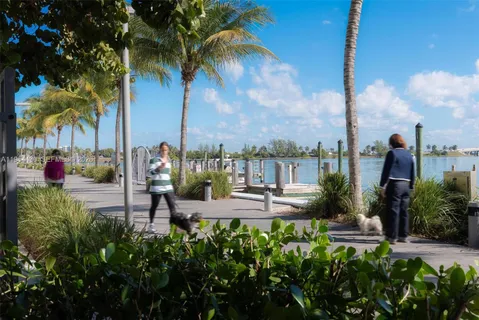 $4,995,000 | 3131 Northeast 7th Avenue, Unit UPH5303, Miami, FL 33137