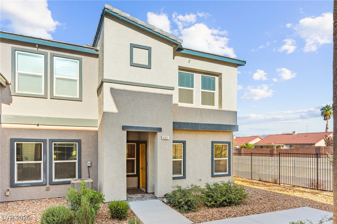 Corner Unit With 2 Attached Car Garages