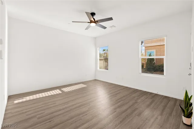 $349,990 | 491 Waterfall Cove, Henderson, NV 89002