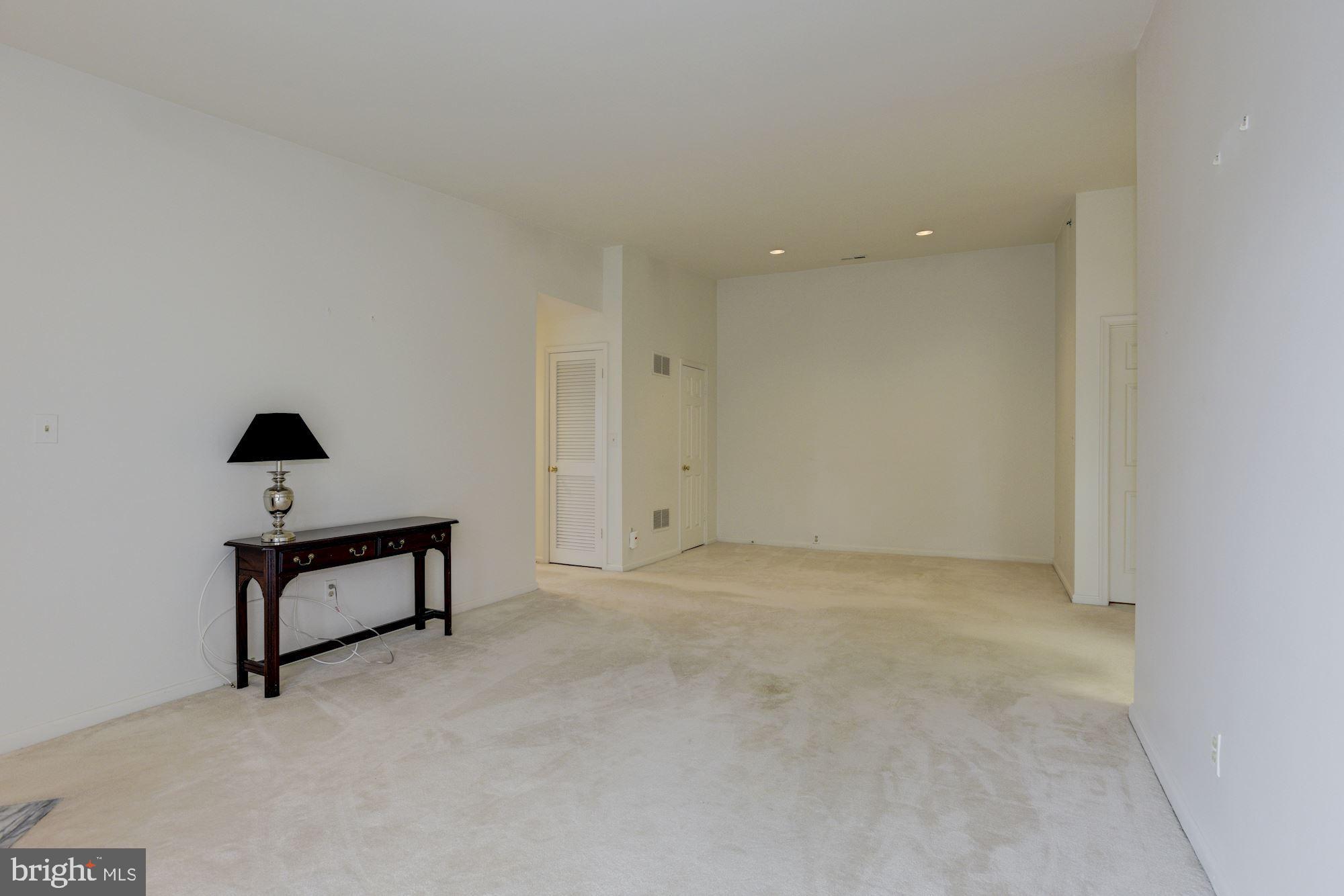 405 Kilree Road, Unit 303 Lutherville-Timonium, MD 21093 - Photo 6 of 23 Living Room/Dining Room