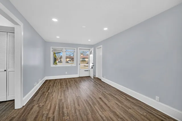 $369,900 | 1616 Mayfield Avenue, Joliet, IL 60435