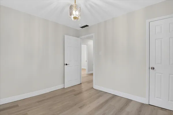 $250,000 | 24432 Kensington Street, Taylor, MI 48180