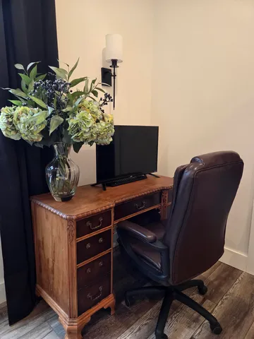 $1,150,000 | 123 Oxbow Lane, Conway, NH 03818