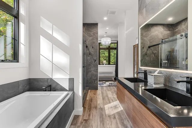 $1,150,000 | 123 Oxbow Lane, Conway, NH 03818