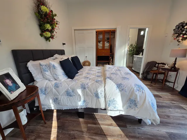 $1,150,000 | 123 Oxbow Lane, Conway, NH 03818