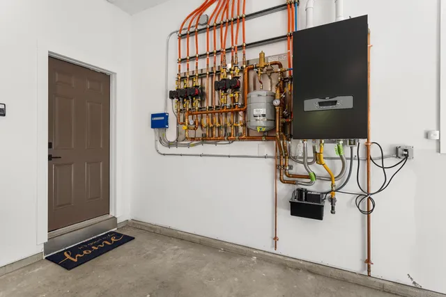 $1,150,000 | 123 Oxbow Lane, Conway, NH 03818