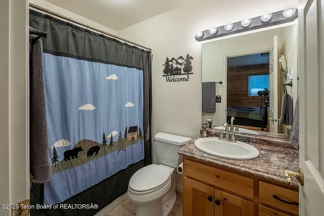 $545,000 | 158 Holly Drive, Star Valley Ranch, WY 83127