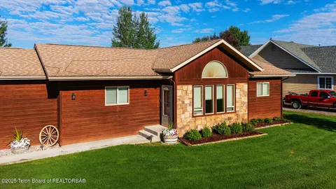$545,000 | 158 Holly Drive, Star Valley Ranch, WY 83127
