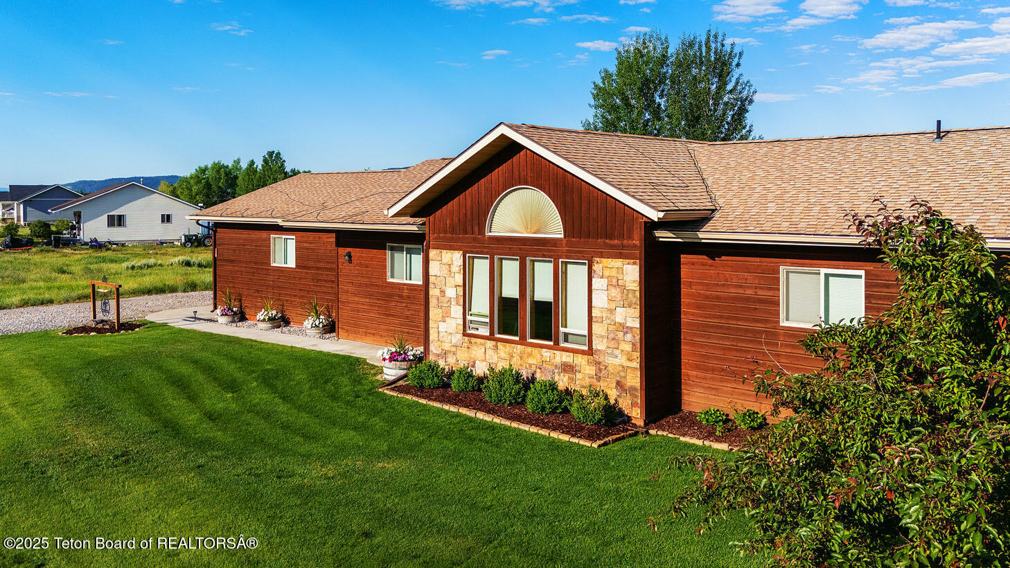 158 Holly Drive Star Valley Ranch, WY 83127 - Photo 6 of 28 Hurst home a1032