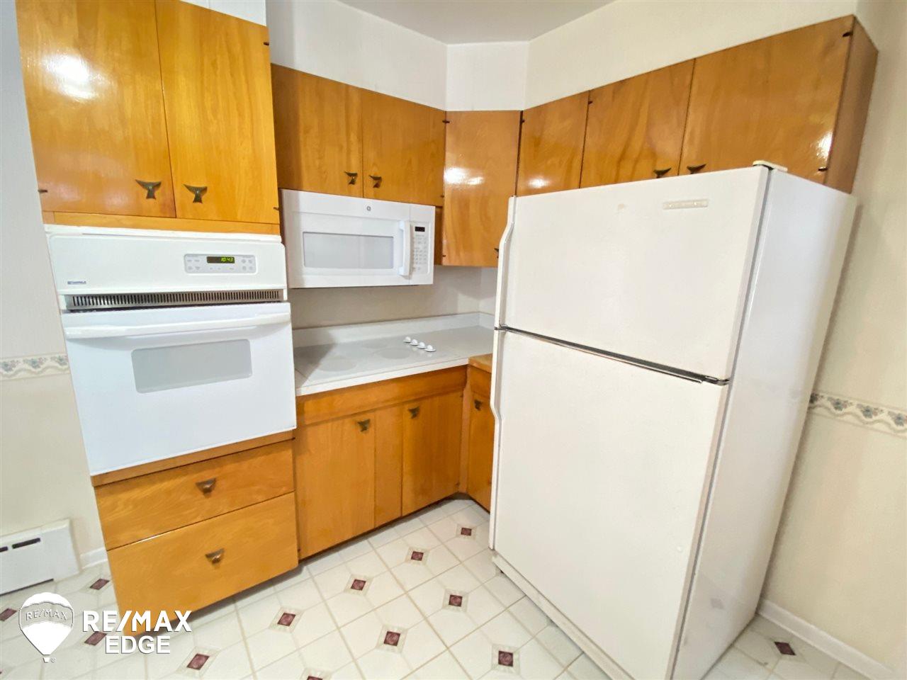 9372 East Potter Road Davison, MI 48423 - Photo 6 of 29 50079682-5.JPG