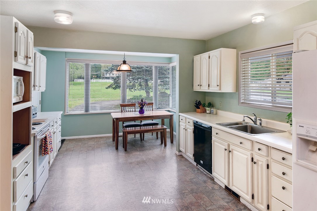 100 East Libby Road Shelton, WA 98584 - Photo 7 of 25 Gallery Image 7