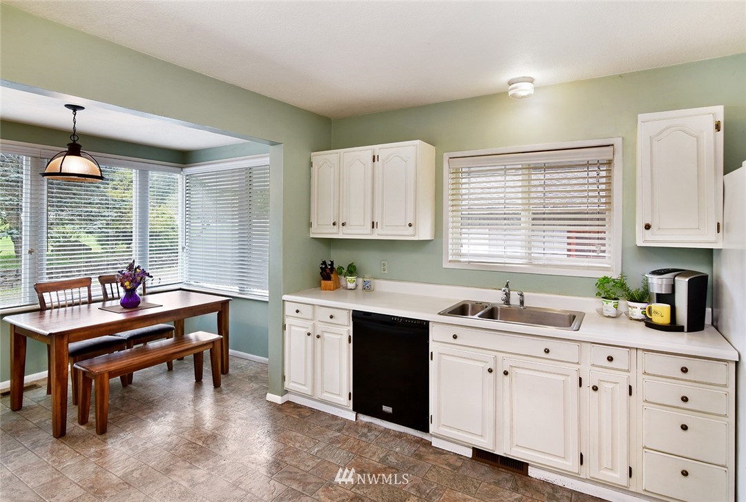 100 East Libby Road Shelton, WA 98584 - Photo 9 of 25 Gallery Image 9