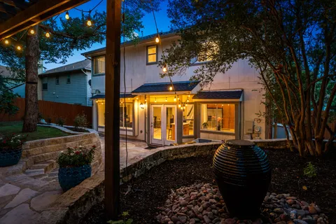 $674,900 | 10919 Sierra Oaks, Austin, TX 78759