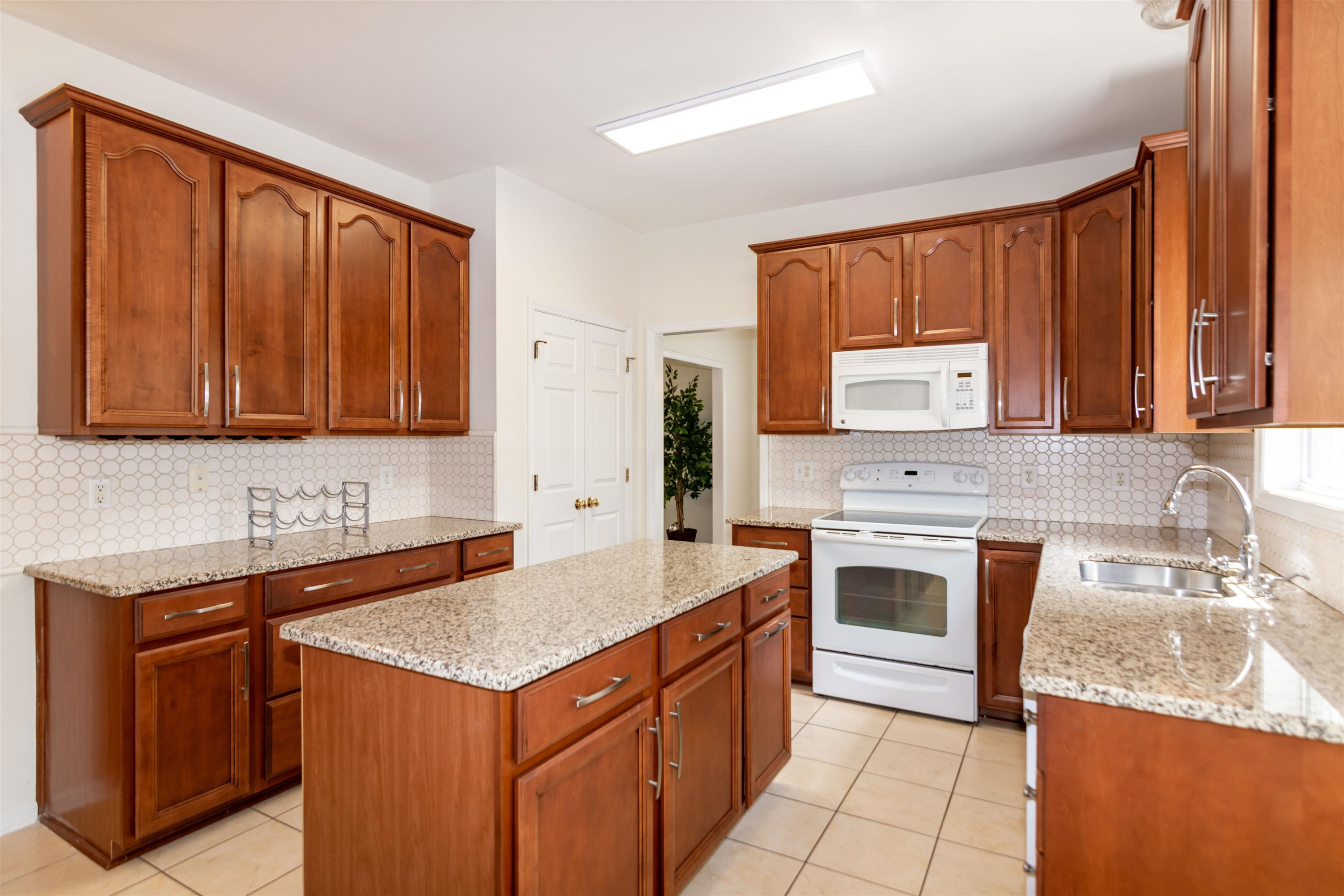 1813 Betry Place Raleigh, NC 27603 - Photo 4 of 32 Photo 4