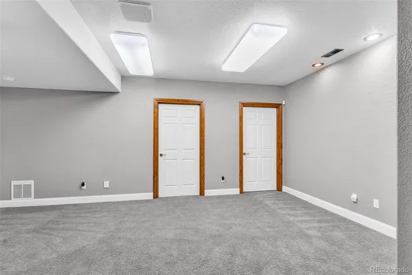 an empty room with window