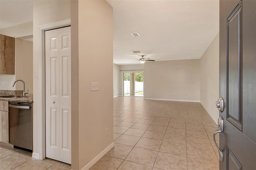 8996 Excelsior Loop Venice, FL 34293 - Photo 3 of 26