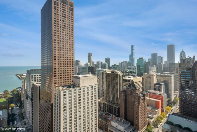 $16,000 | 800 North Michigan Avenue, Unit 4001, Chicago, IL 60611