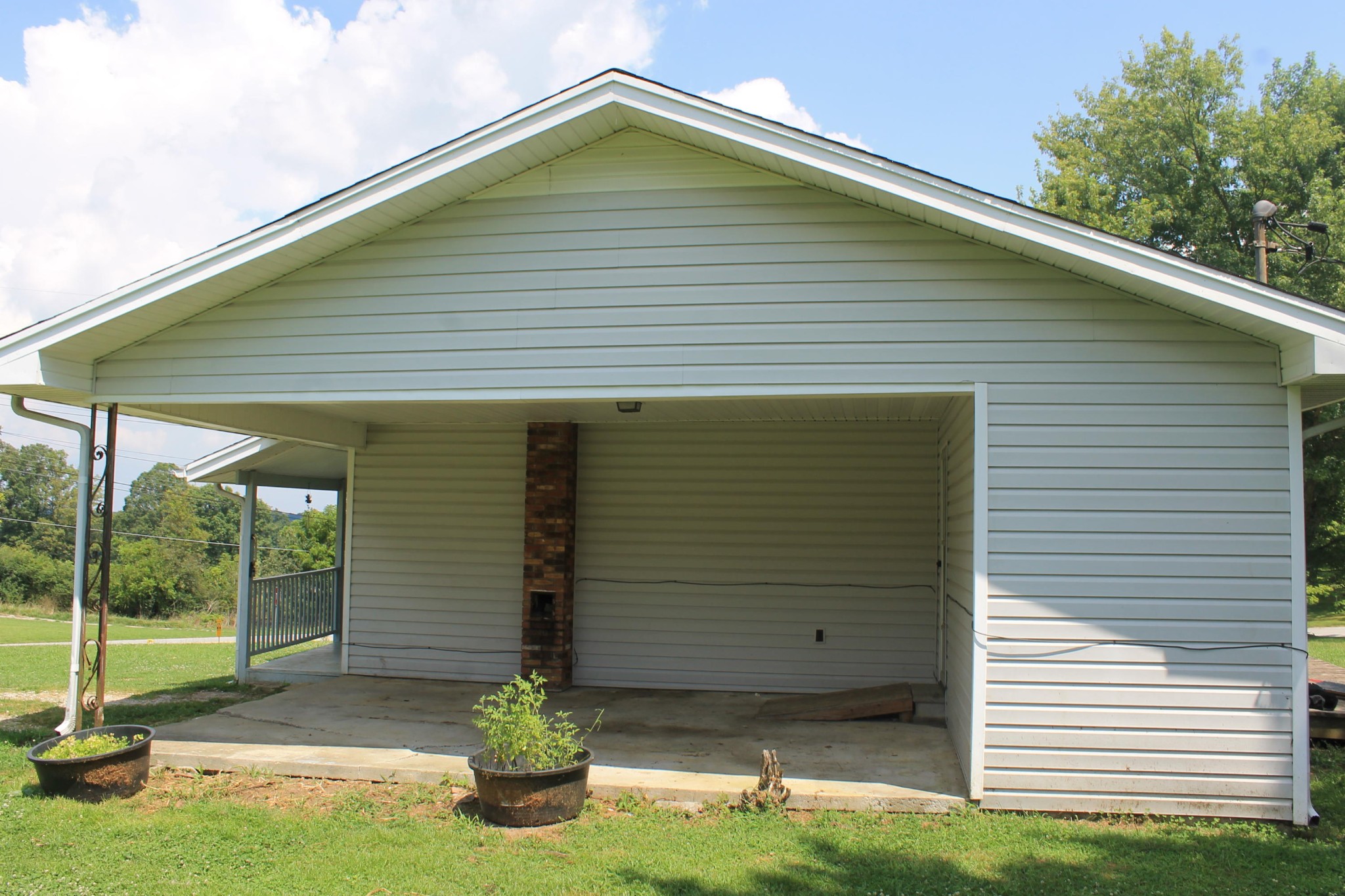 1174 Taylor Place Road Jamestown, TN 38556 - Photo 9 of 14 Gallery Image 9