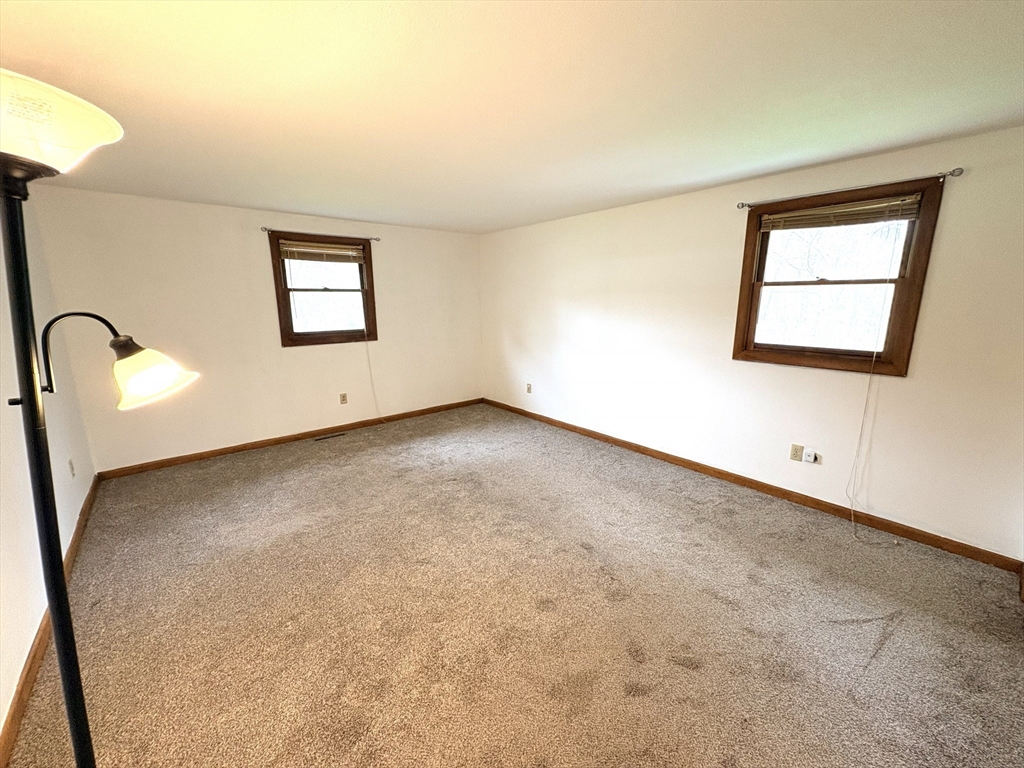 135 Pelham Road Amherst, MA 01002 - Photo 11 of 22