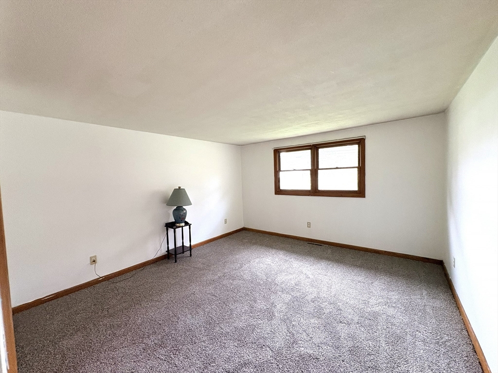 135 Pelham Road Amherst, MA 01002 - Photo 13 of 22