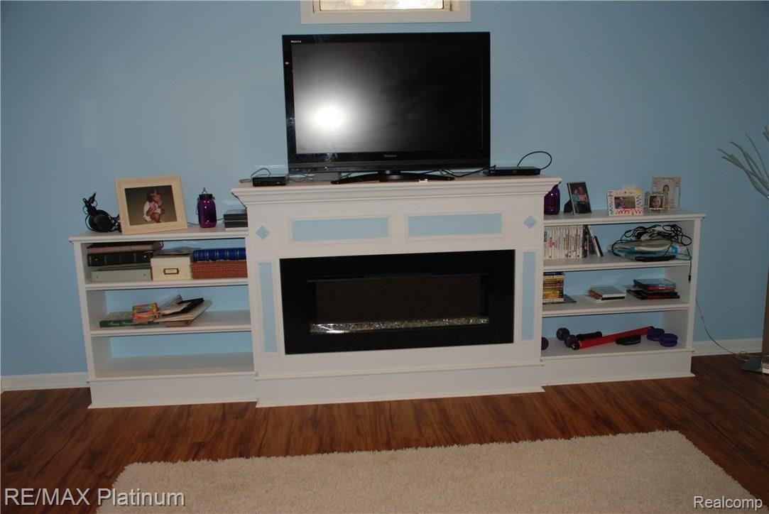 6388 Woodbrook Road Linden, MI 48451 - Photo 35 of 43 DSC_0777.JPG