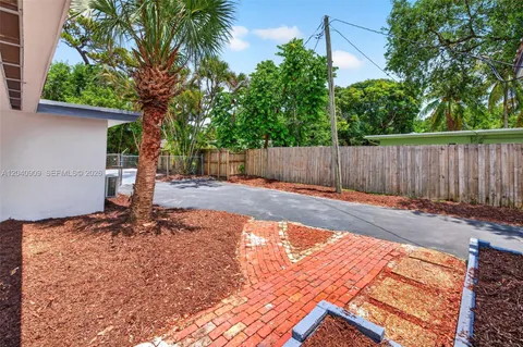 $599,000 | 1836 Southwest 9th Avenue, Fort Lauderdale, FL 33315