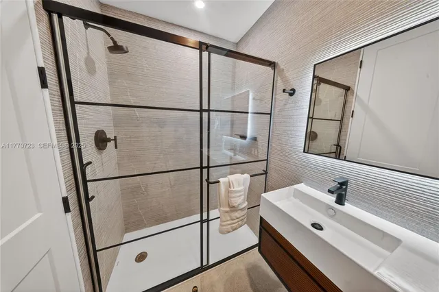 $26,000 | 4312 Northeast 22nd Avenue, Fort Lauderdale, FL 33308