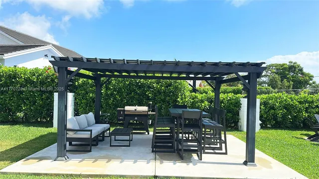 $26,000 | 4312 Northeast 22nd Avenue, Fort Lauderdale, FL 33308