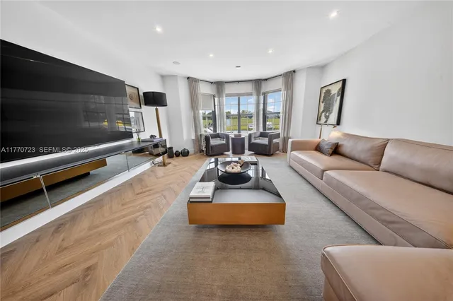 $26,000 | 4312 Northeast 22nd Avenue, Fort Lauderdale, FL 33308