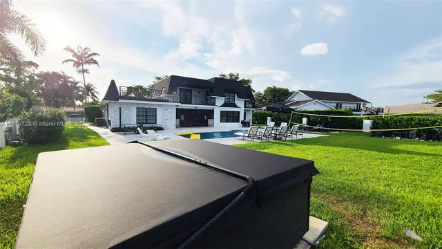 $26,000 | 4312 Northeast 22nd Avenue, Fort Lauderdale, FL 33308