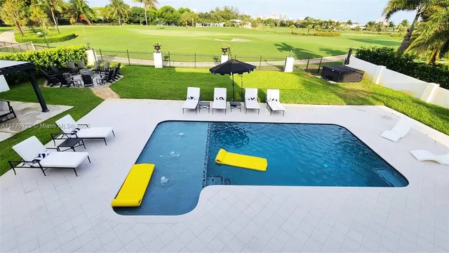 $26,000 | 4312 Northeast 22nd Avenue, Fort Lauderdale, FL 33308