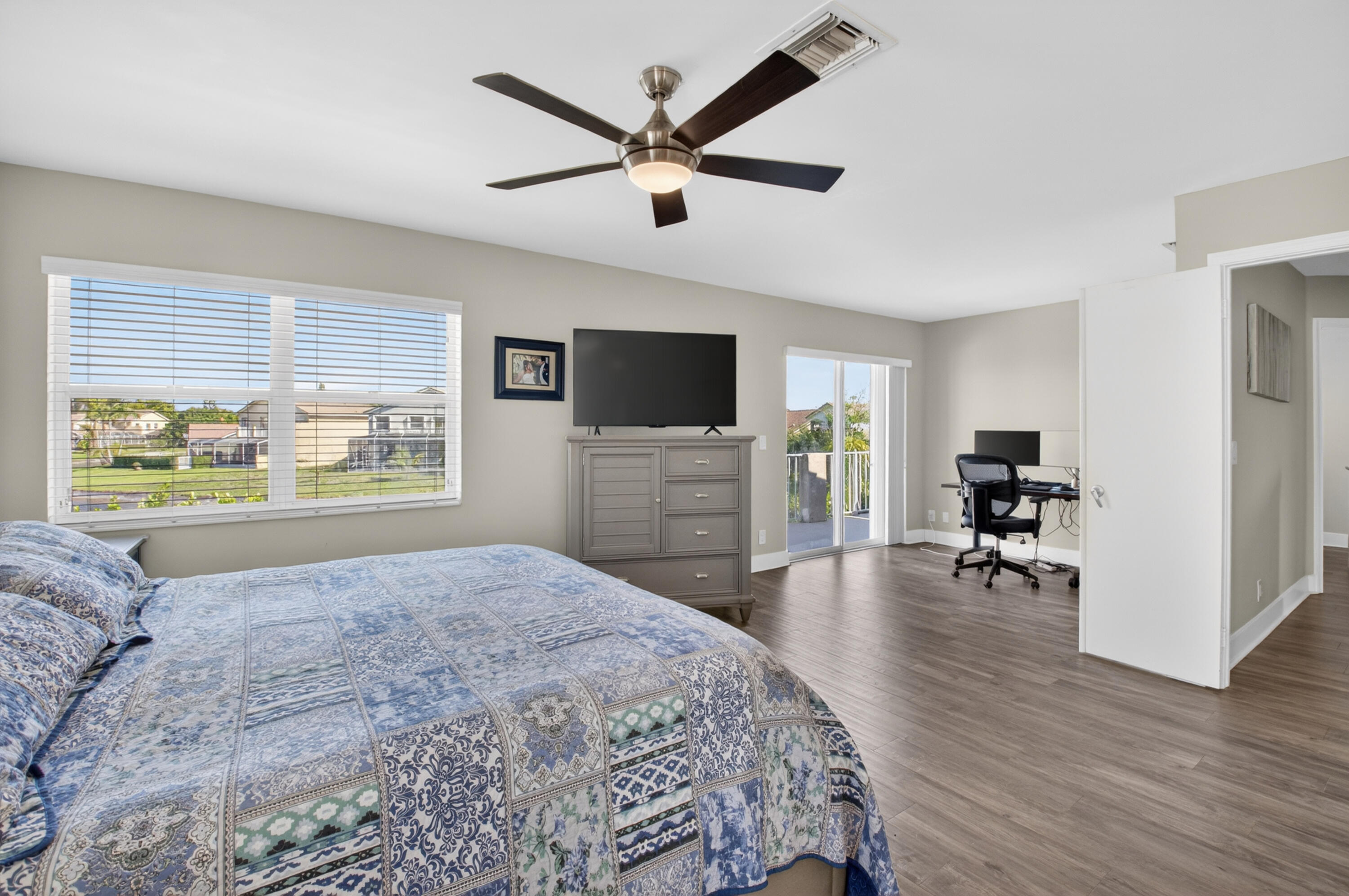 18247 Blue Lake Way Boca Raton, FL 33498 - Photo 35 of 61 DSC_5531