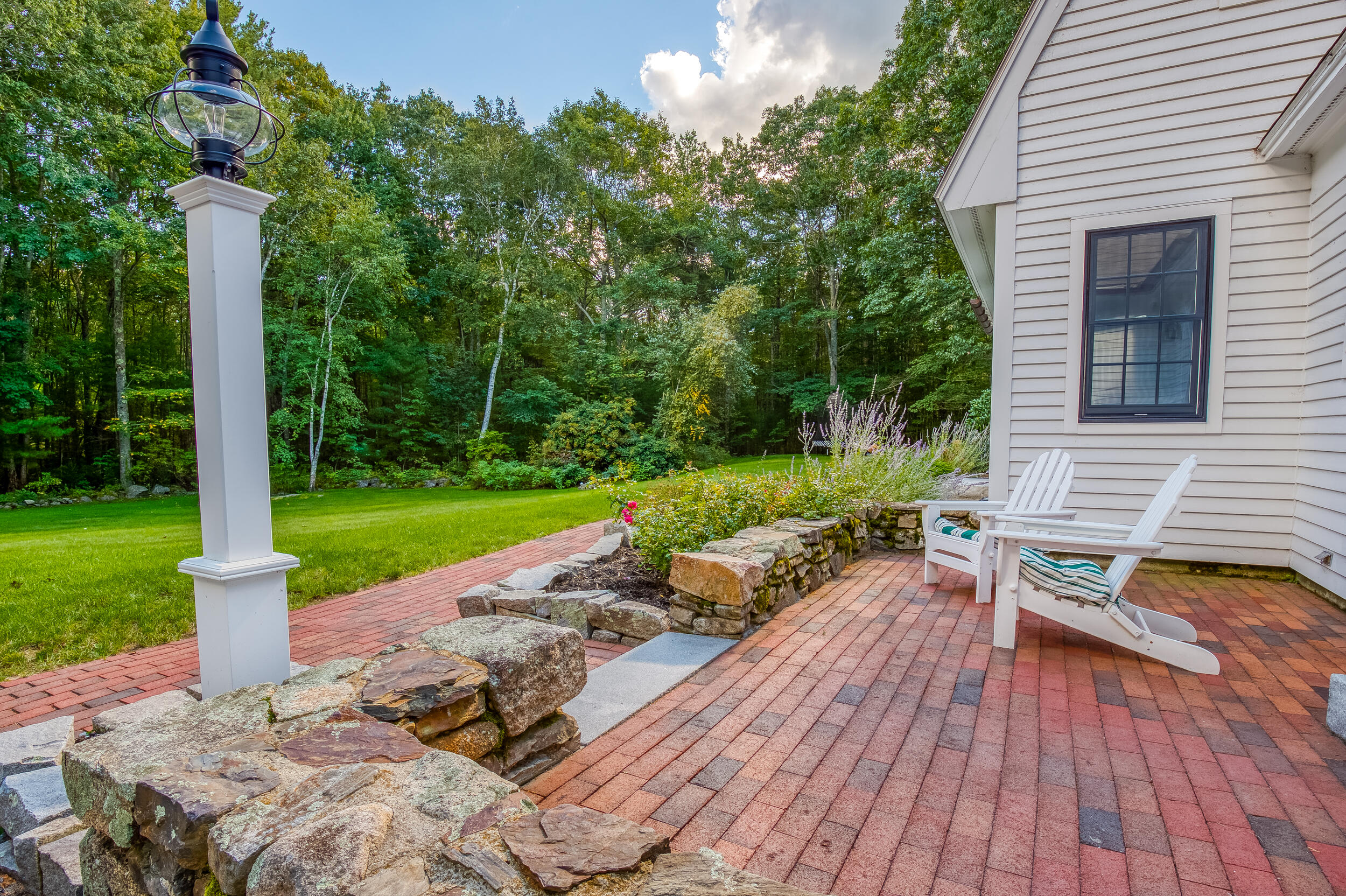 172 Mills Road Kennebunkport, ME 04046 - Photo 78 of 84 Front Yard