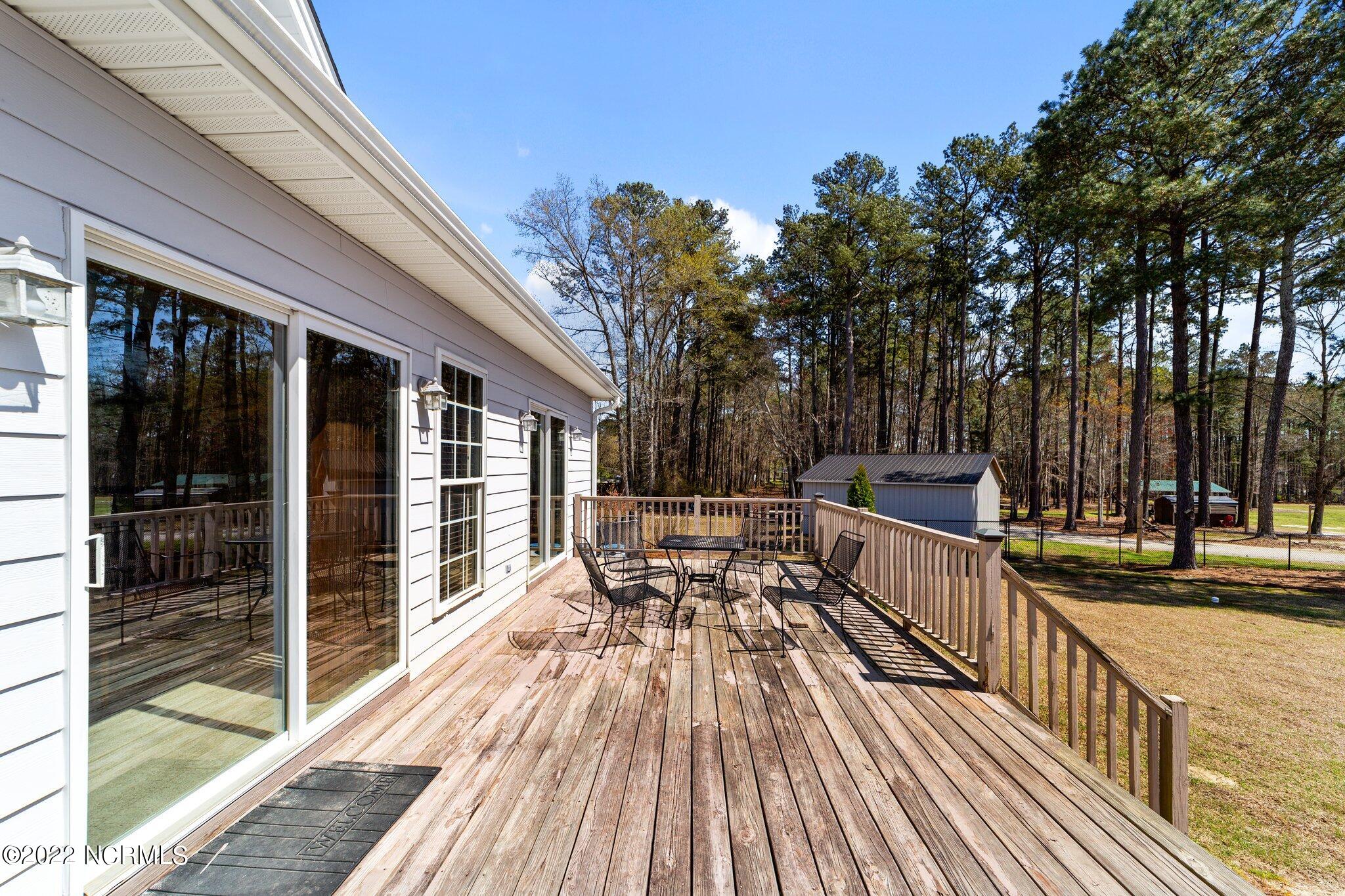 242 Carlyle Road Zebulon, NC 27597 - Photo 8 of 31 7-web-or-mls-IMG_9414