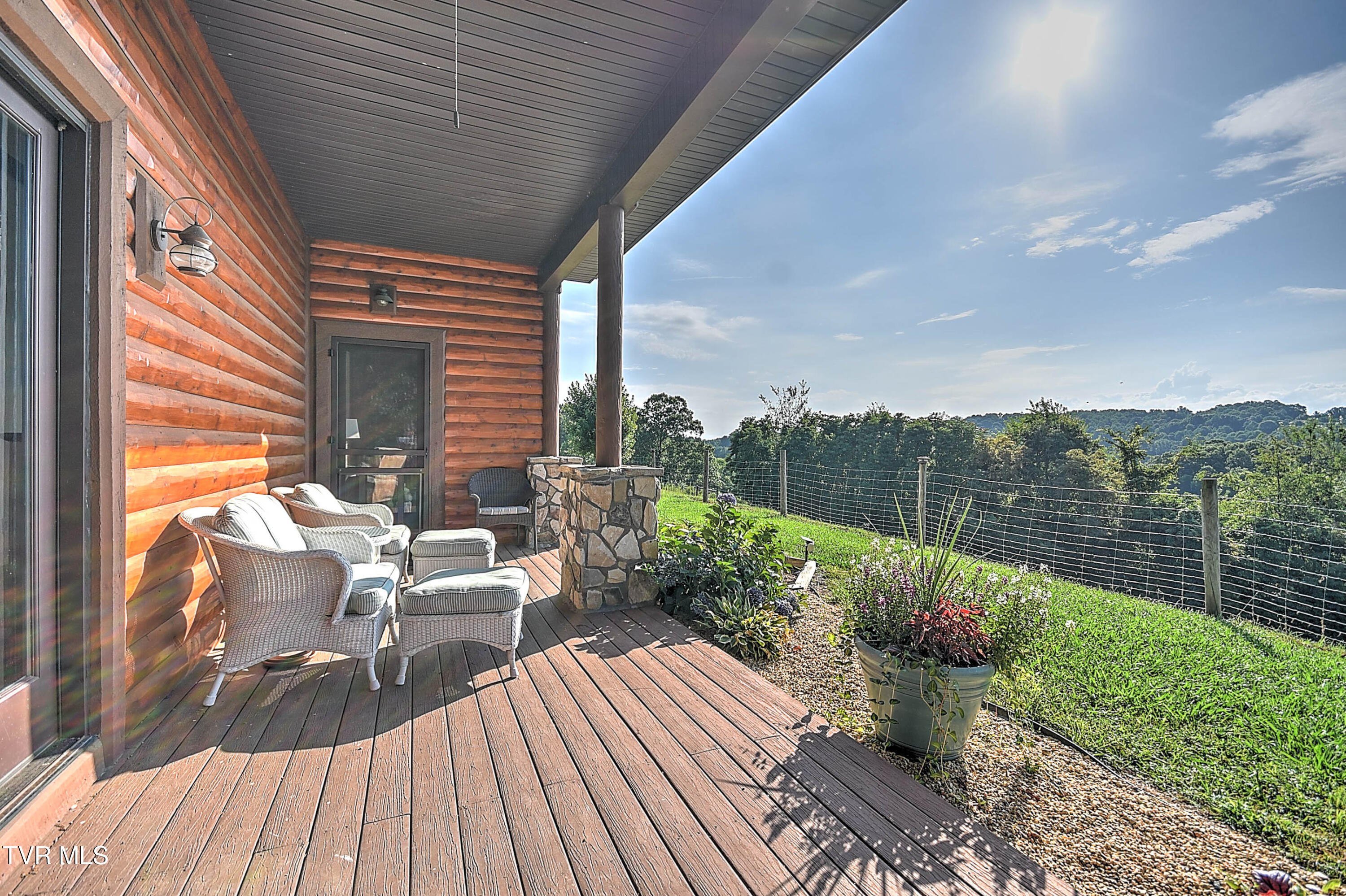 133 Hartmantown Road Jonesborough, TN 37659 - Photo 12 of 81 133 Hartmantown Rd SE-8