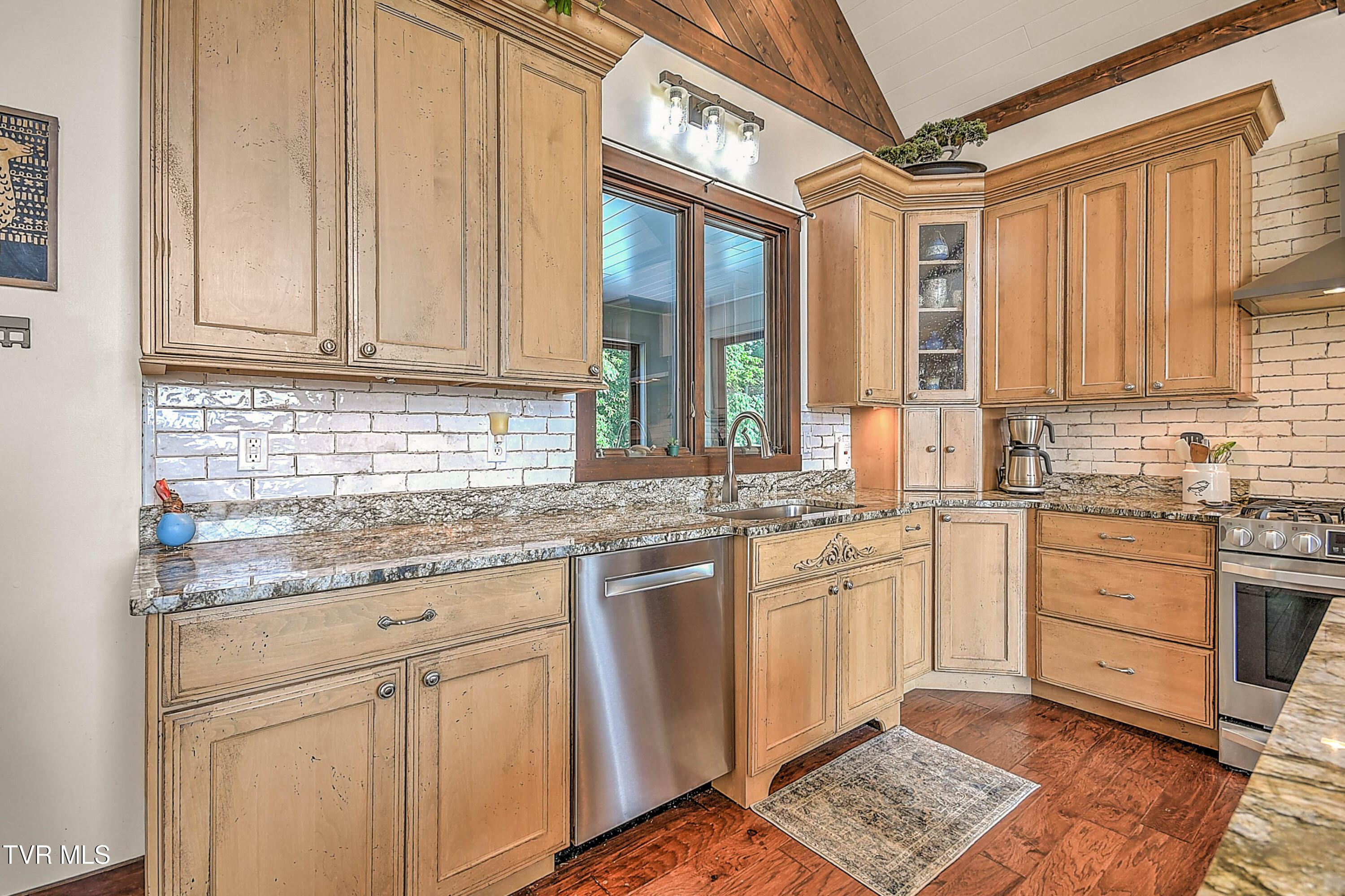 133 Hartmantown Road Jonesborough, TN 37659 - Photo 17 of 81 133 Hartmantown Rd SE-13