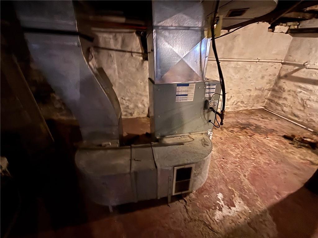 26 Carrick Avenue Pittsburgh, PA 15210 - Photo 21 of 31