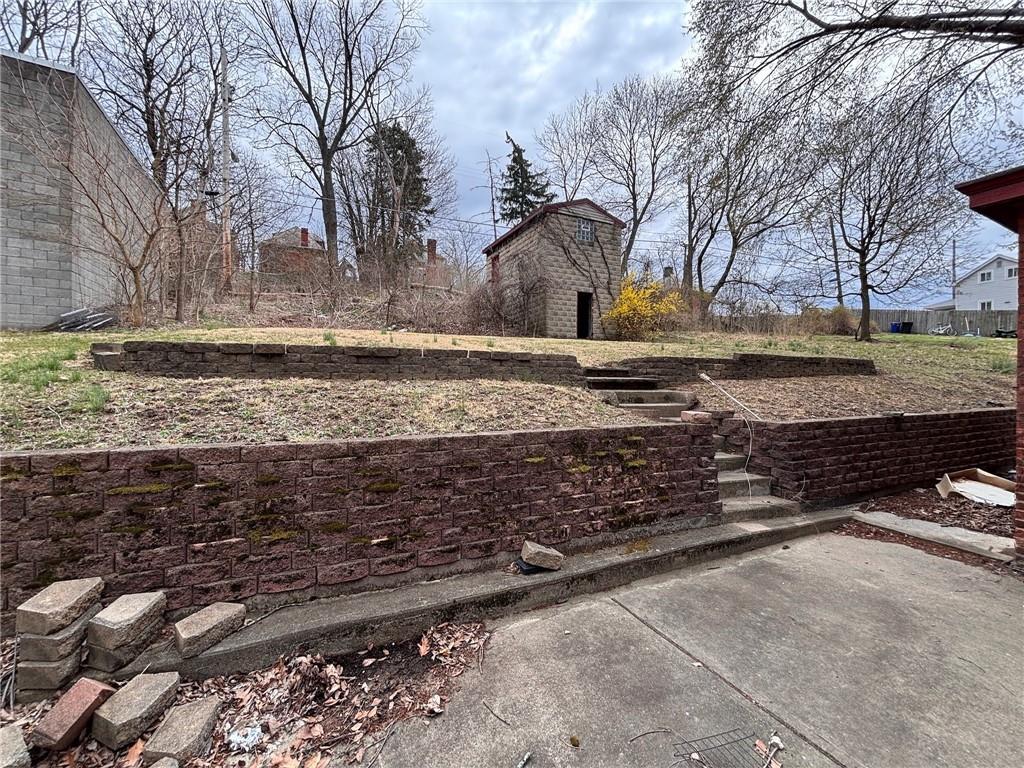 26 Carrick Avenue Pittsburgh, PA 15210 - Photo 26 of 31