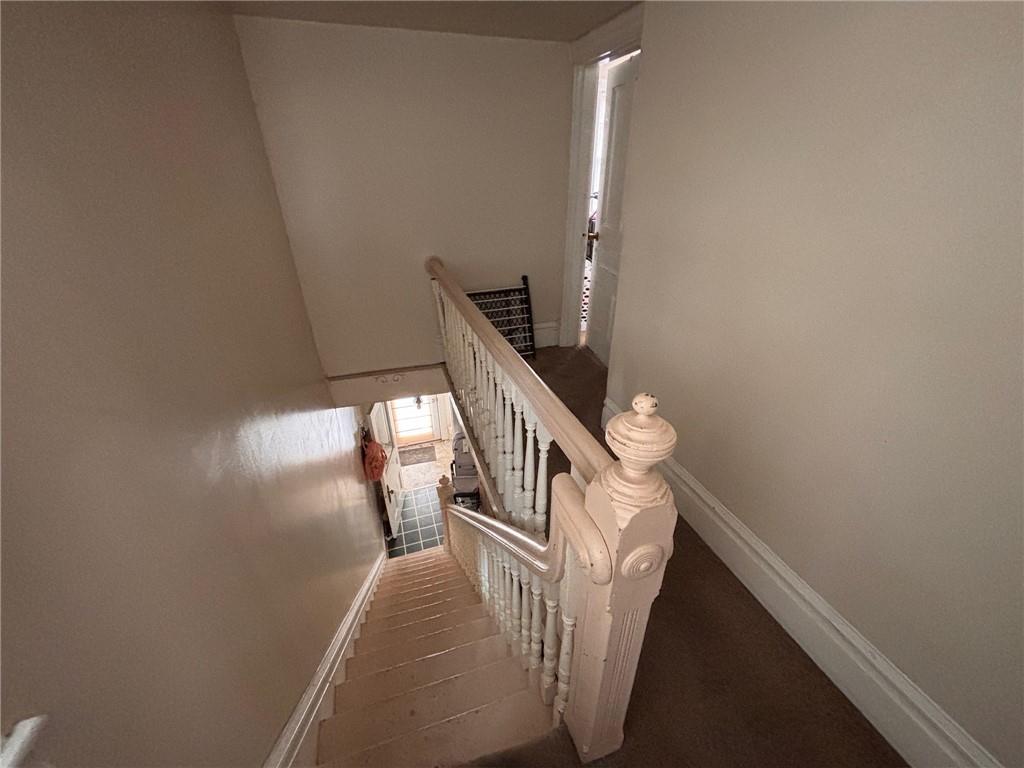 26 Carrick Avenue Pittsburgh, PA 15210 - Photo 8 of 31